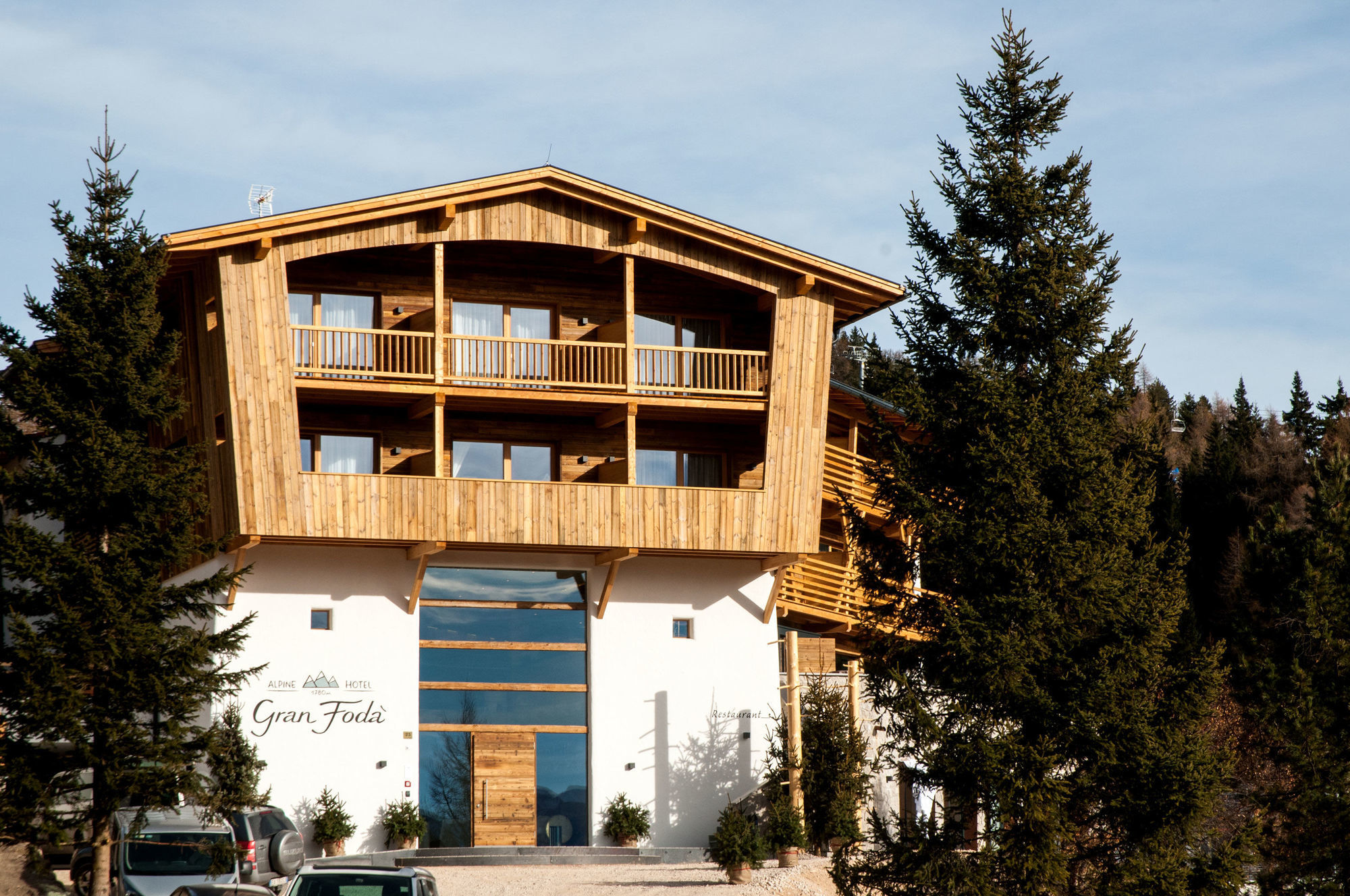Alpine Hotel Gran Foda' San Vigilio Di Marebbe Exterior foto