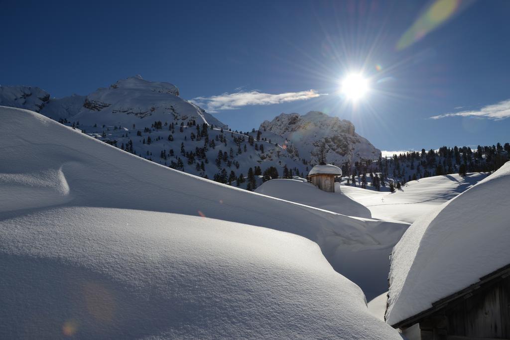 Alpine Hotel Gran Foda' San Vigilio Di Marebbe Exterior foto